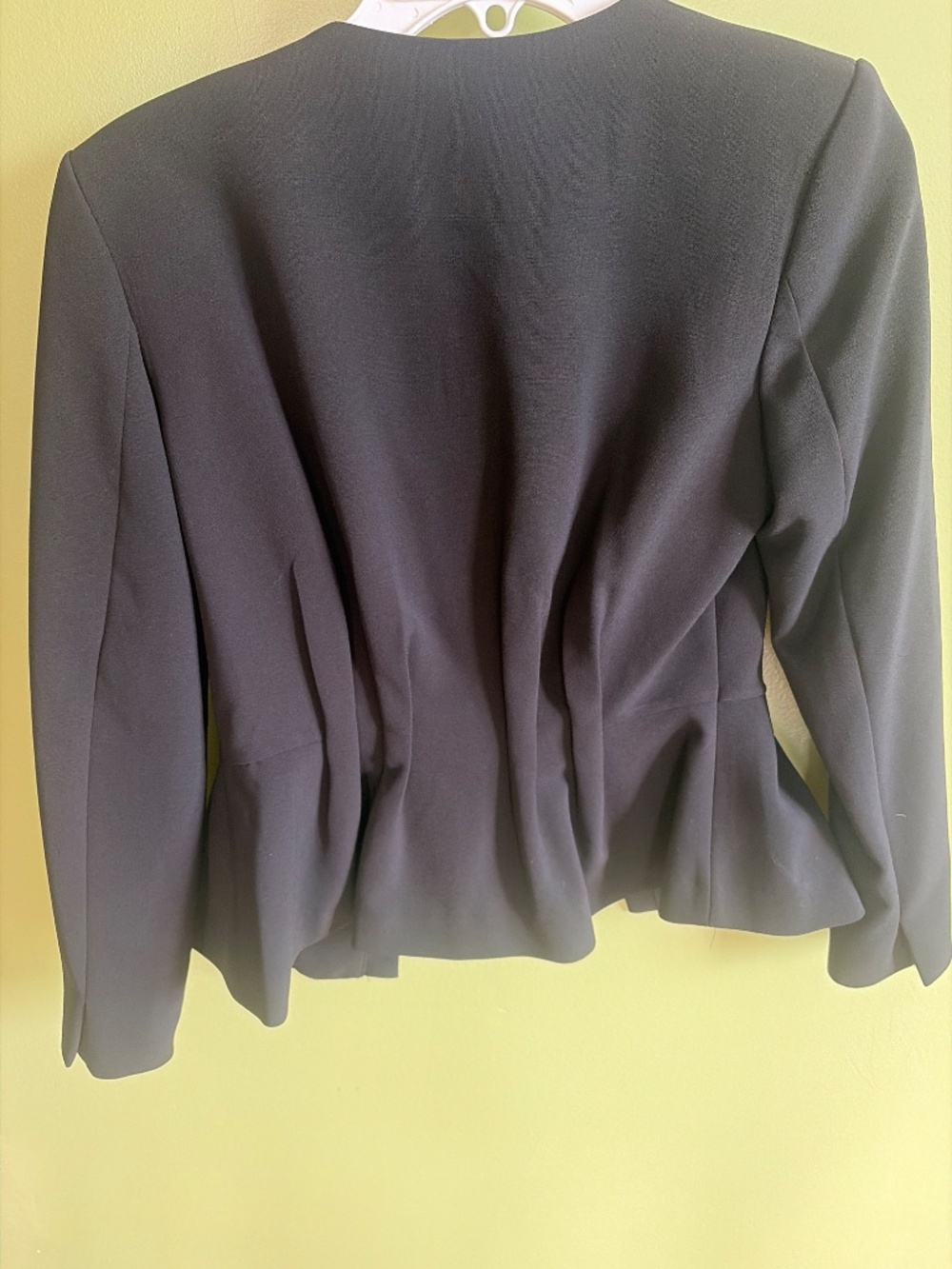 H&M Black Peplum Blazer - Picture 6 of 6